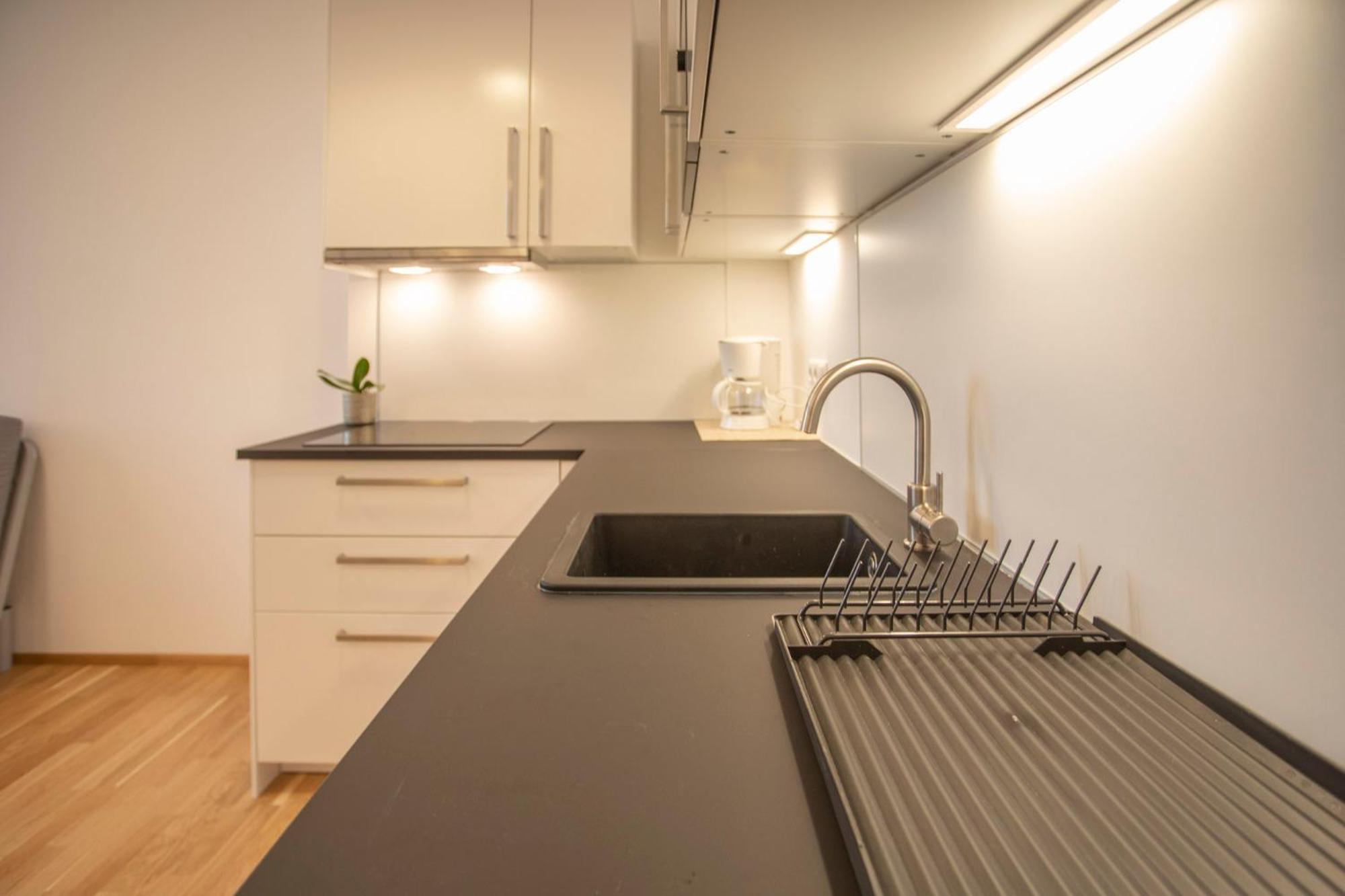 Innsbruck Urban Apartment I No Stairs I 24H Contactless Check-In Eksteriør bilde